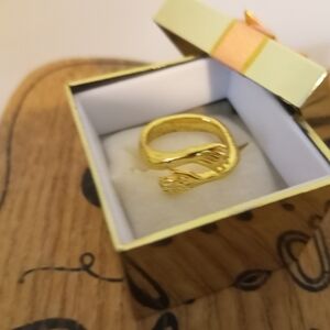 Wrapped Design Women's Ring ~ Free Shipping! ☆